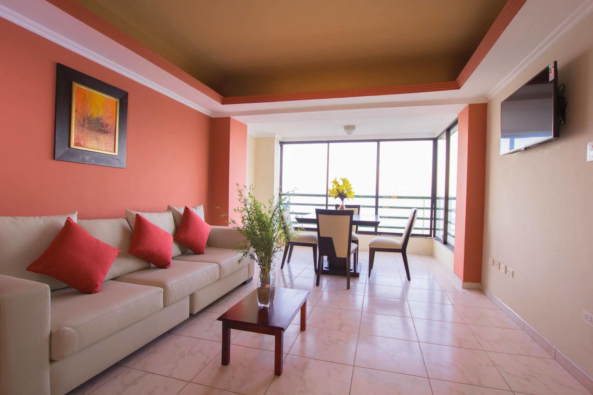 Blue Bay Hotel Salinas  Exterior photo